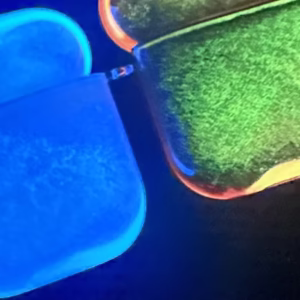 Glow-in-the-Dark Sand-Flow