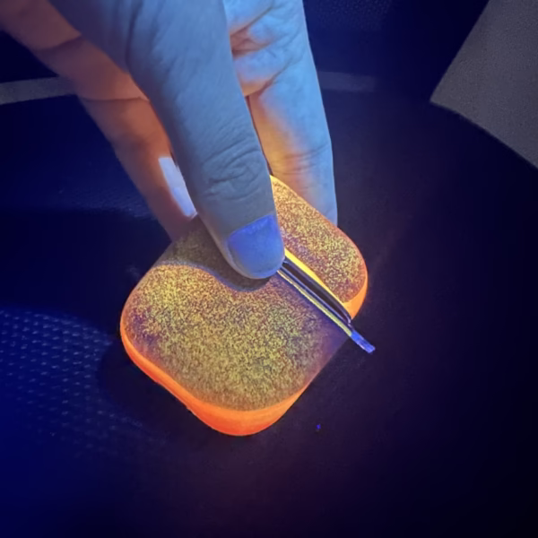 Glow-in-the-Dark Sand-Flow - Image 2
