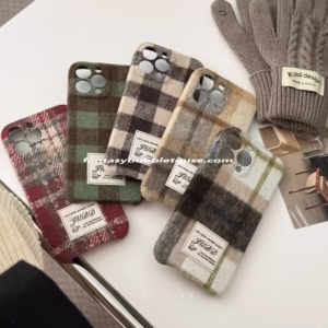 Vintage Plaid Fluffy Phone Case