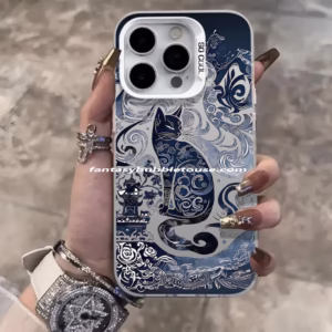 Niche Totem Cat