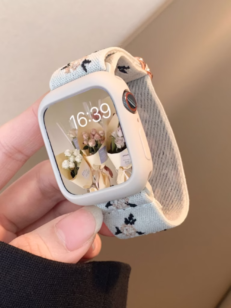 Knitted Floral Elastic Strap