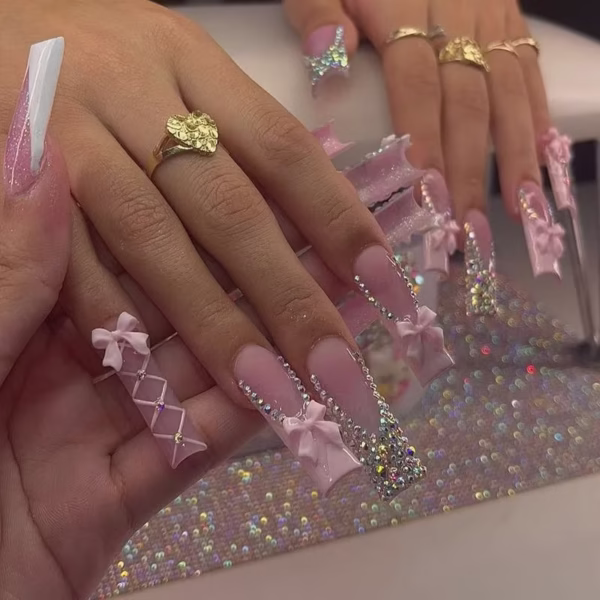 Glittering Rhinestone Press-On Nails