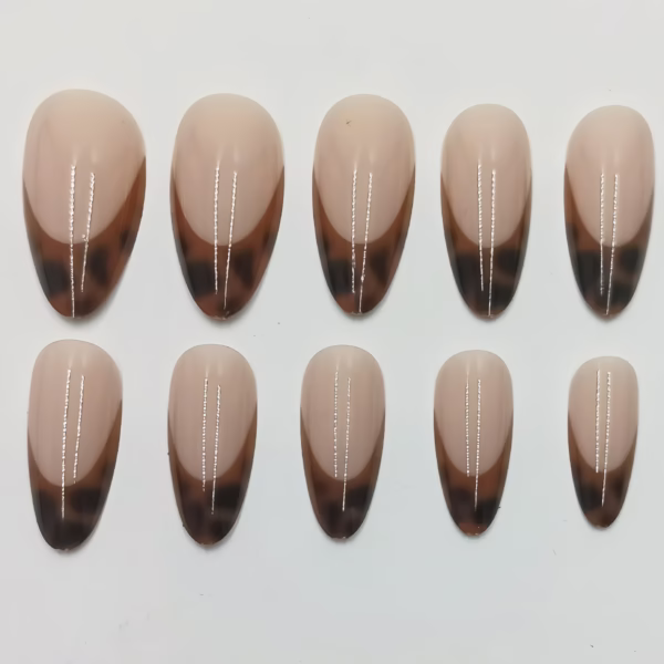 Minimalist Solid Color Press-On Nails - Image 2