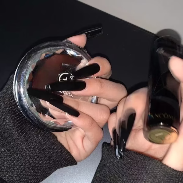 Black Matte Gloss Solid Color Press-On Nails - Image 2