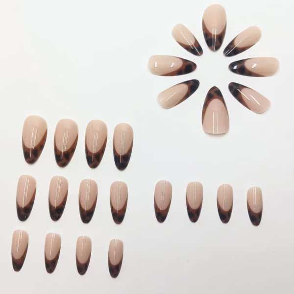 Minimalist Solid Color Press-On Nails - Image 3
