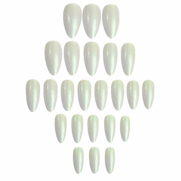 Minimalist Metallic Press-On Nails - Image 4