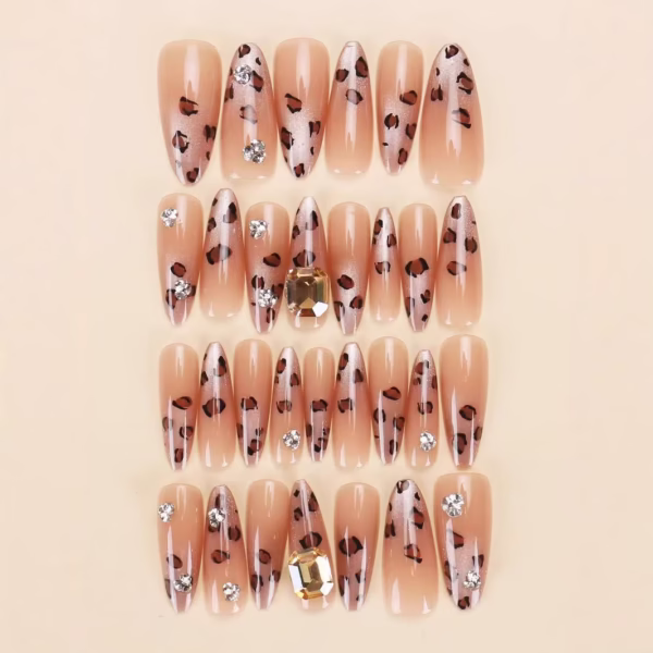Luxury Cat-Eye Whitening Press-On Nails - Image 4
