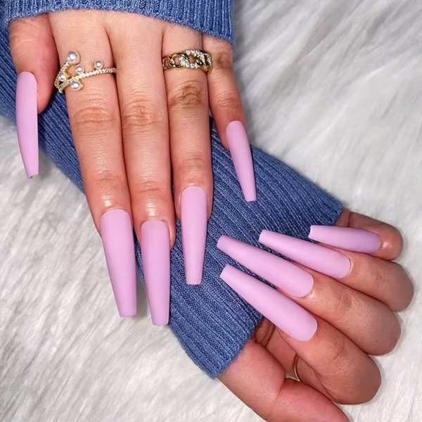 Minimalist Solid Color Matte Press-On Nails - Image 4