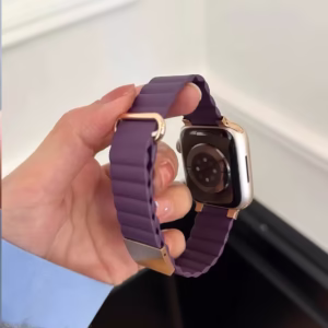 Lychee-Texture Leather Magnetic Strap